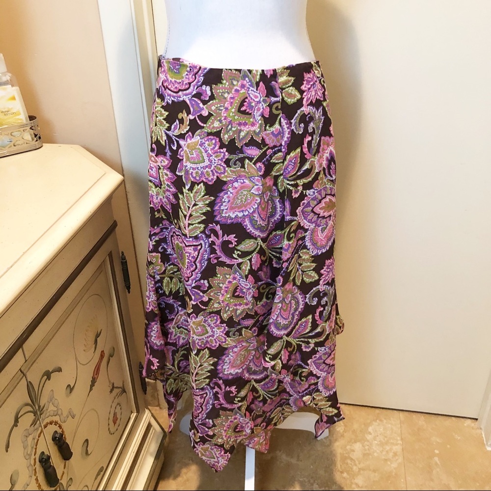 •Jones New York Signature Silk Purple Flower Skirt
